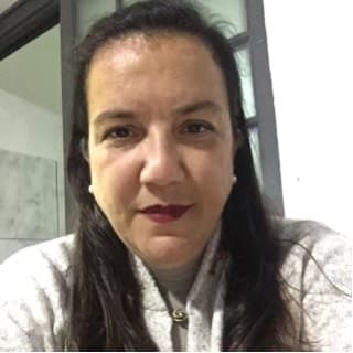 Claudia Xavier De Oliveira