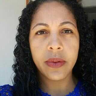 Rosana Cristina Araújo