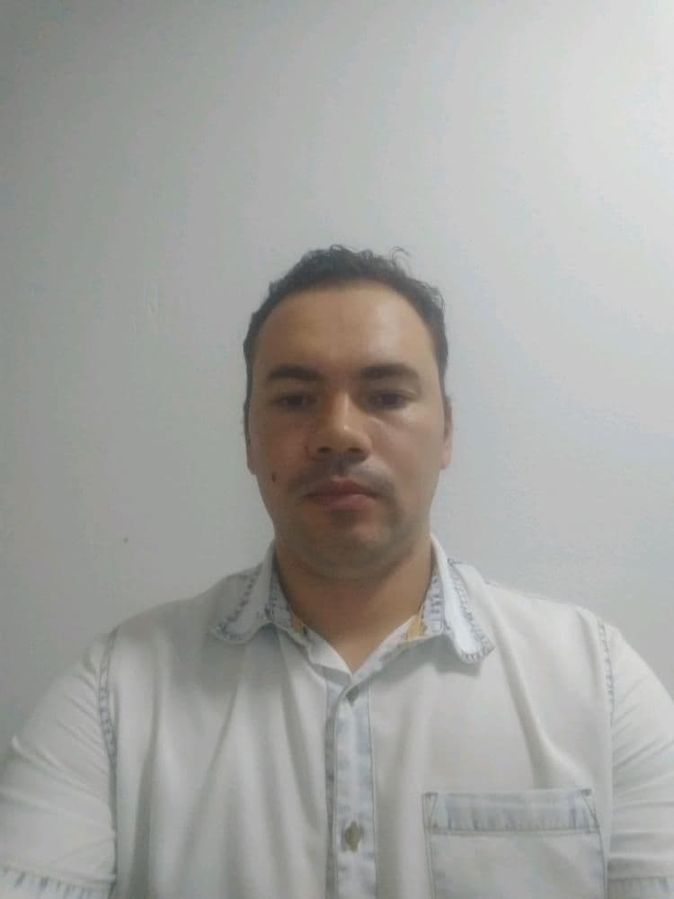 Evandro Macharelli Ribeiro