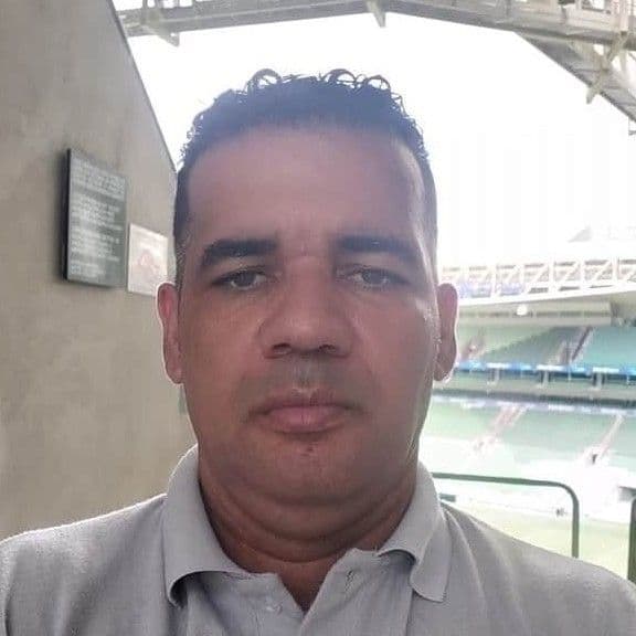 Américo José Alves Ferreira Junior
