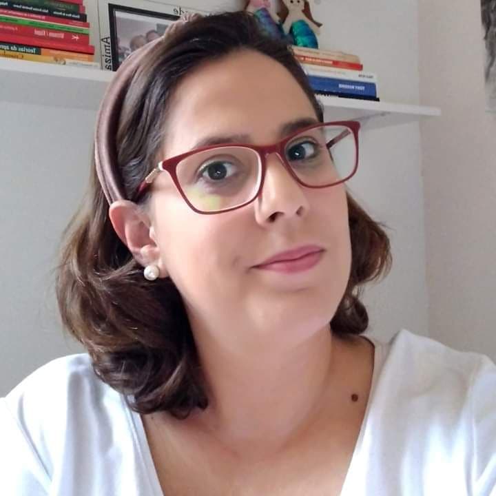 Ana Maria Torrecilha Izidoro Do Prado