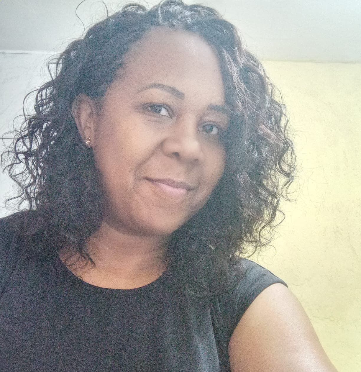 Fernanda Aparecida Lindouro Bichir