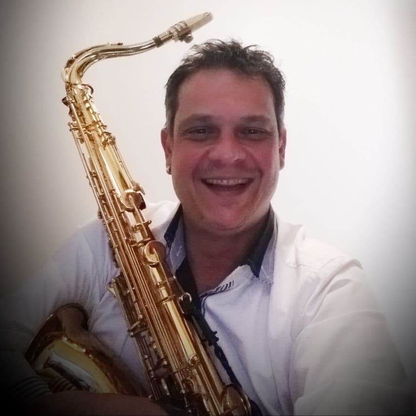 Fábio Ricardo Floriano