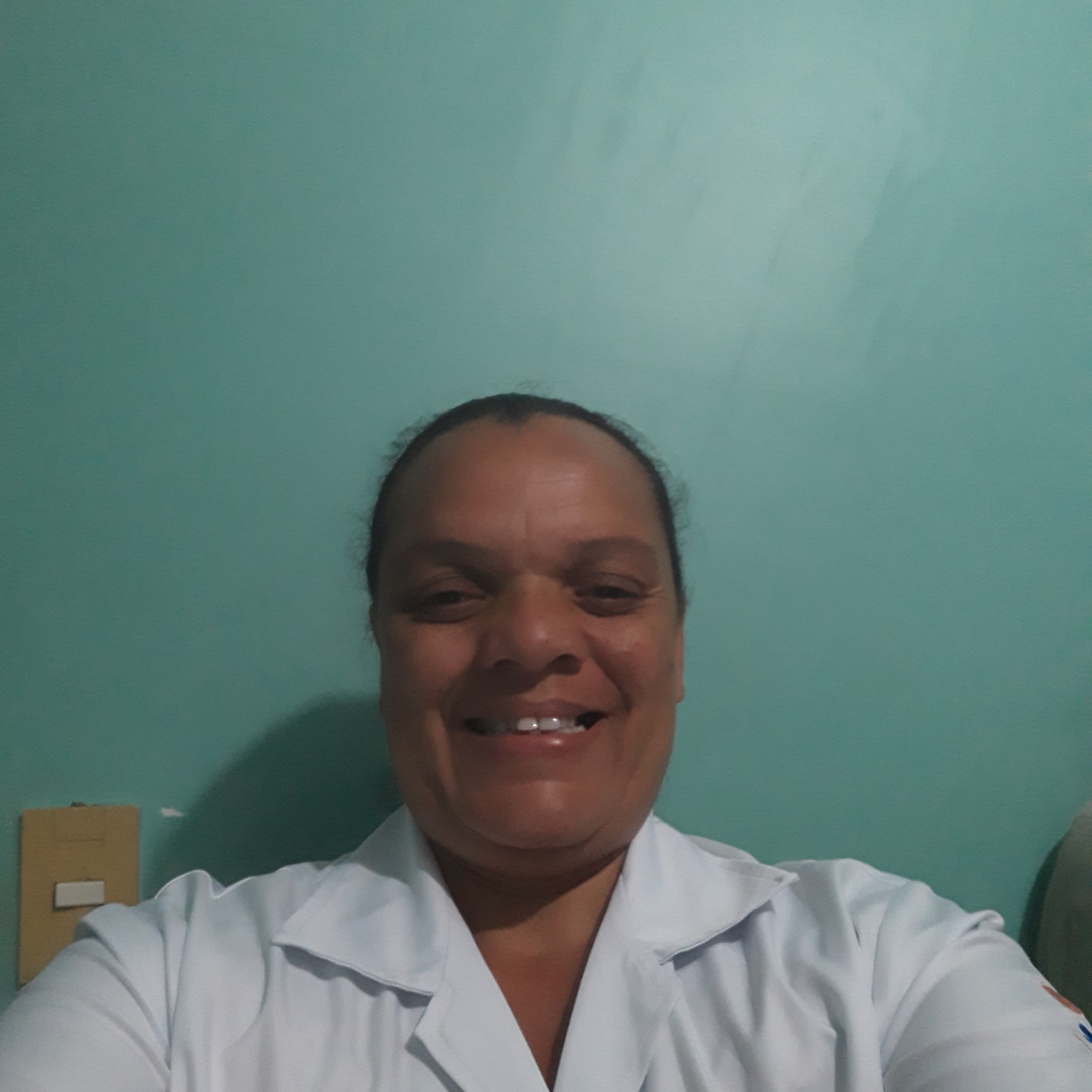 Alessandra Aparecida da Silva Cruz